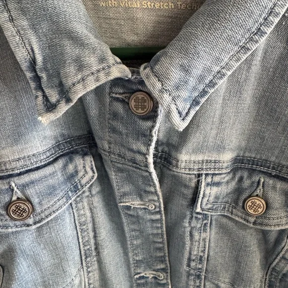 Laurie Felt Light Blue Jean Jacket - Picture 3 of 15